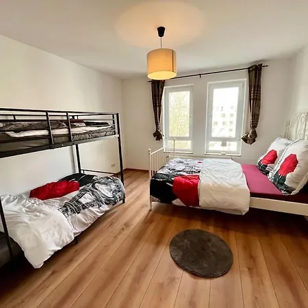 Am Puls Der Stadt, Inkl Tg-stellplatz & Balkon 아파트 라이프치히